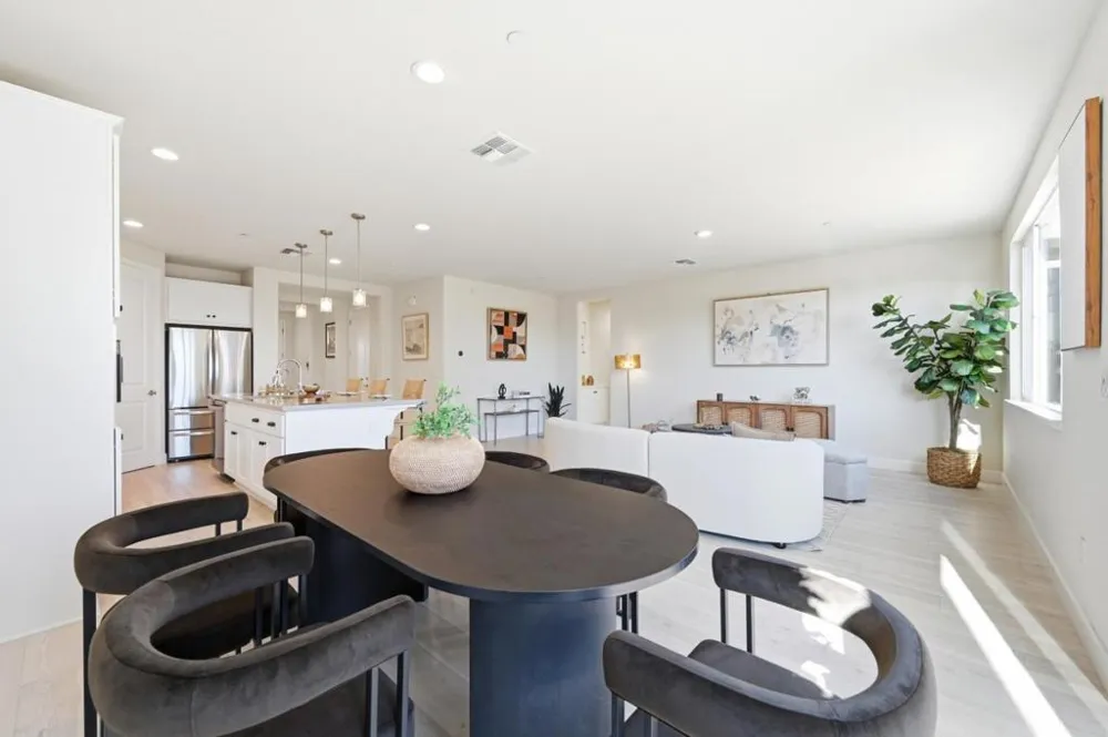 1652 Wonderland Way Way Hayward, CA 94545