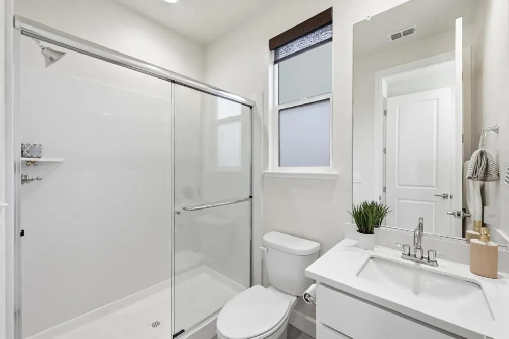 1652 Wonderland Way Way Hayward, CA 94545