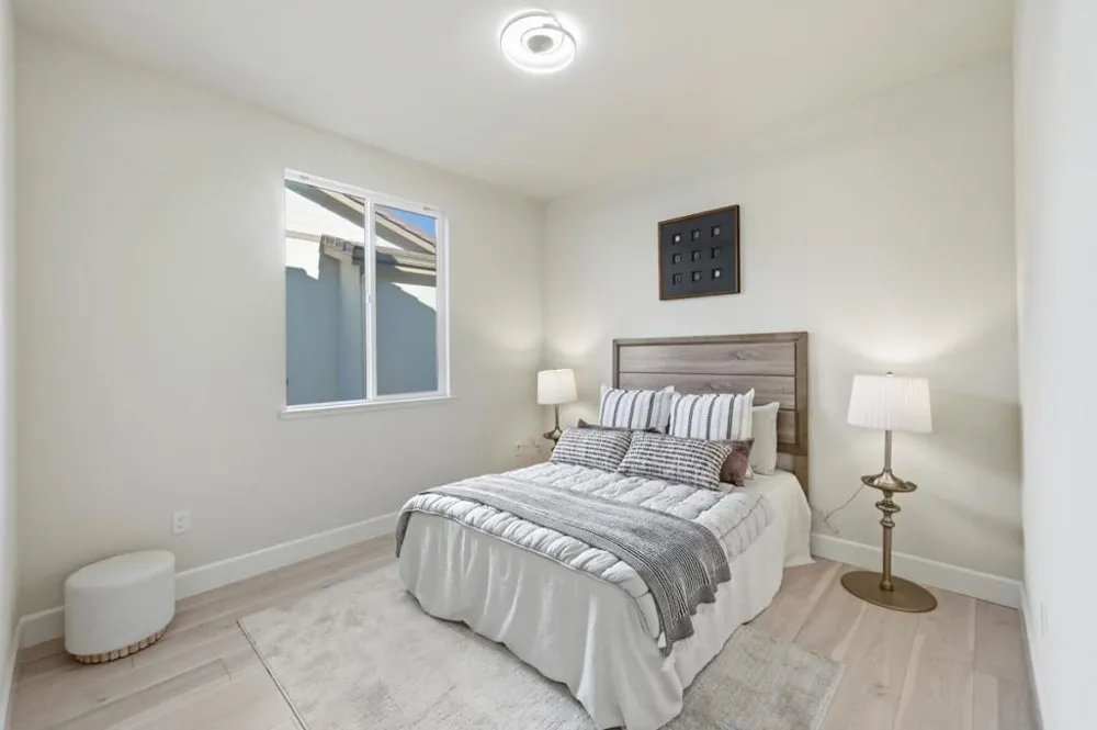 1652 Wonderland Way Way Hayward, CA 94545