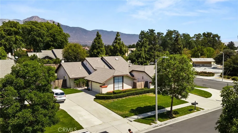 8584 Sandalwood Court Rancho Cucamonga, CA 91730