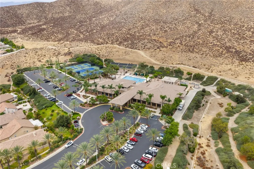 29383 Hidden Lake Drive Menifee, CA 92584