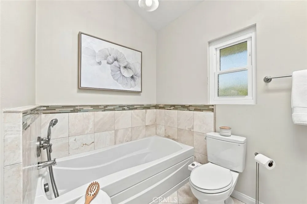 2215 Curtis Avenue #A Redondo Beach, CA 90278