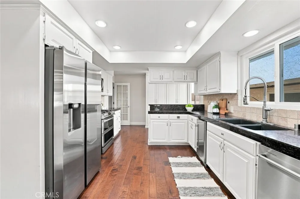2215 Curtis Avenue #A Redondo Beach, CA 90278