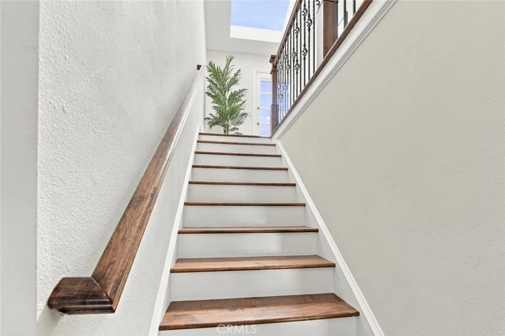 2215 Curtis Avenue #A Redondo Beach, CA 90278