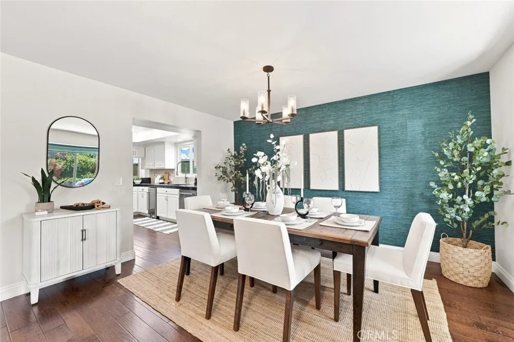 2215 Curtis Avenue #A Redondo Beach, CA 90278