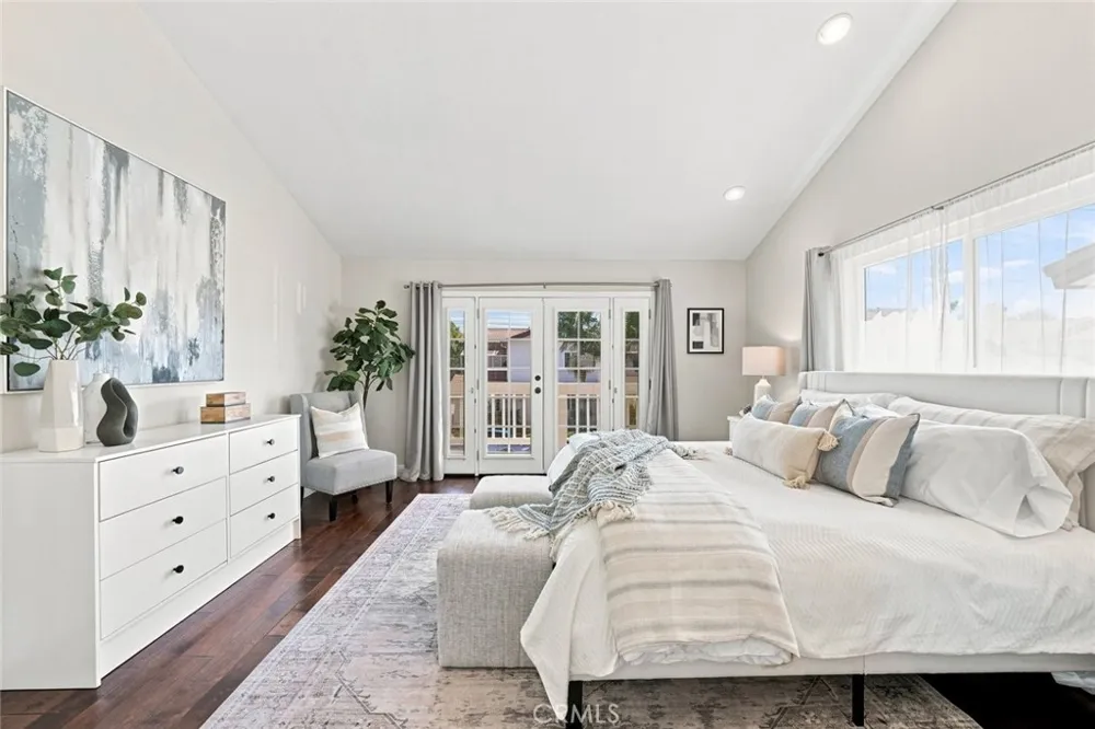 2215 Curtis Avenue #A Redondo Beach, CA 90278