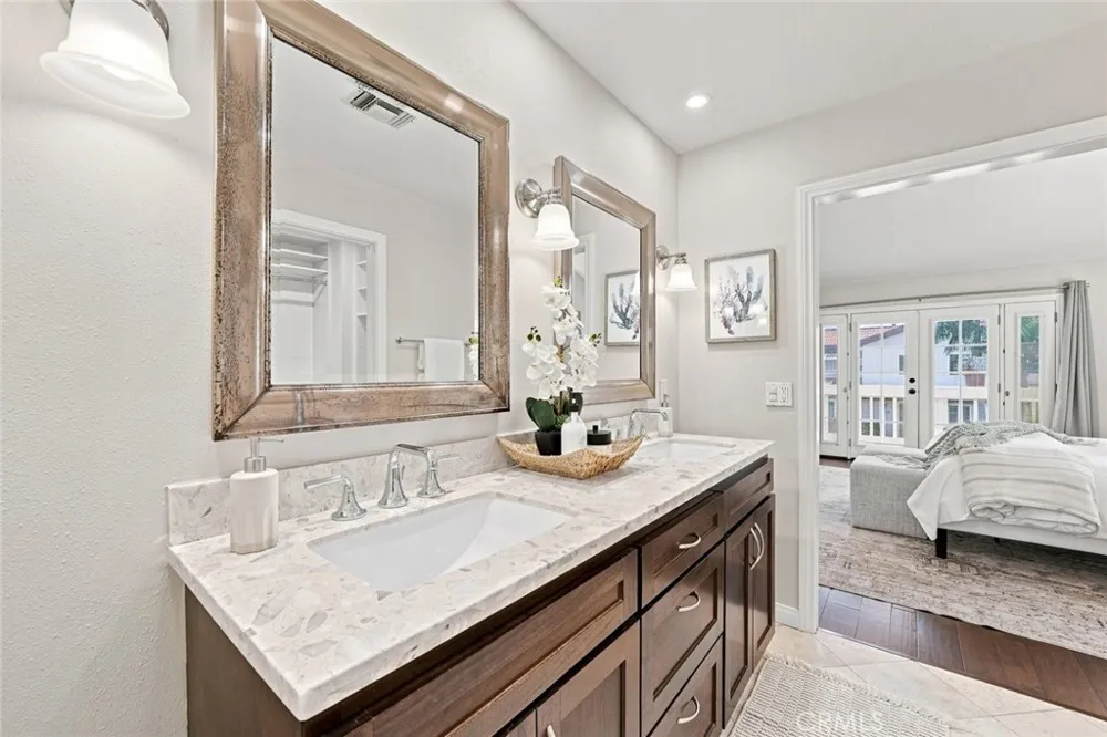 2215 Curtis Avenue #A Redondo Beach, CA 90278