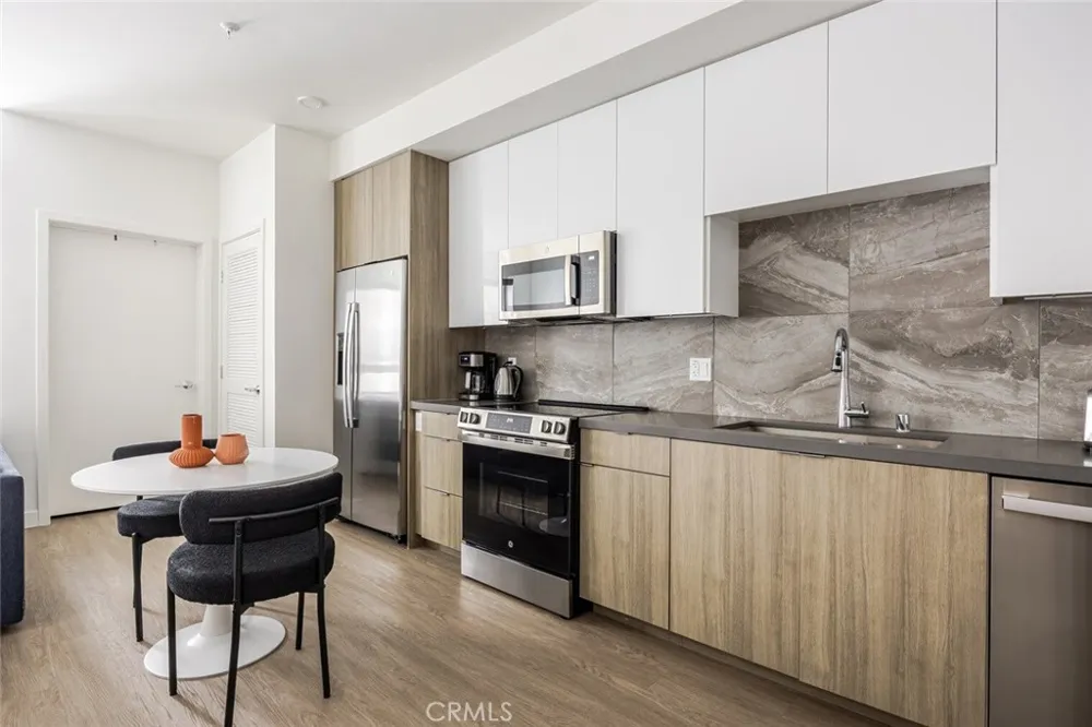 511 S Harbor #414 San Pedro, CA 90731