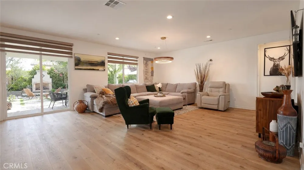 34524 Velvetleaf Winchester, CA 92596