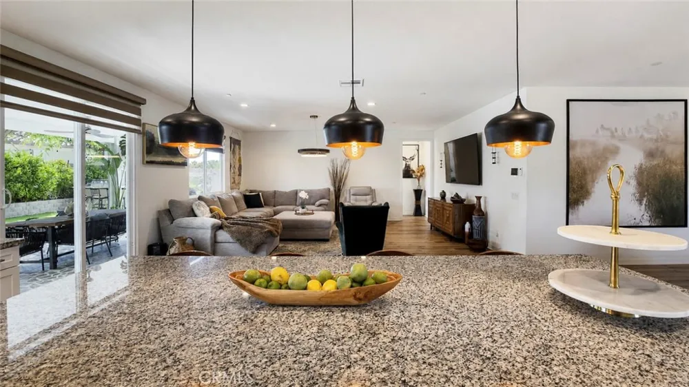 34524 Velvetleaf Winchester, CA 92596
