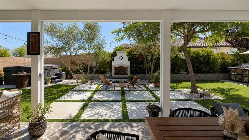 34524 Velvetleaf Winchester, CA 92596