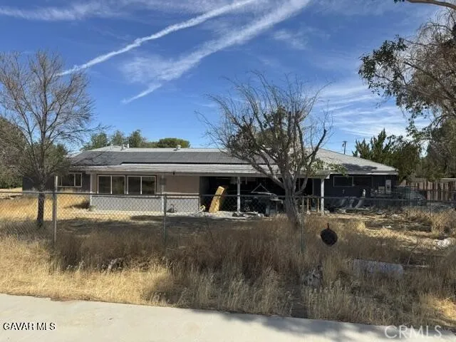 1902 W Avenue L Lancaster, CA 93534