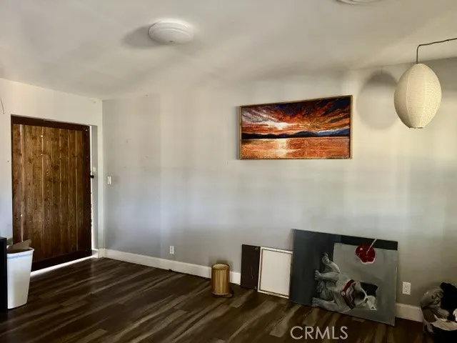 1902 W Avenue L Lancaster, CA 93534