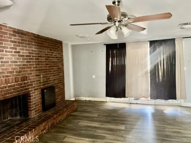 1902 W Avenue L Lancaster, CA 93534