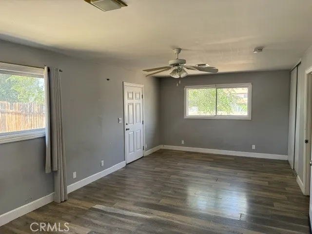 1902 W Avenue L Lancaster, CA 93534