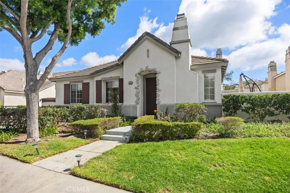 104 Seacountry Lane Rancho Santa Margarita, CA 92688