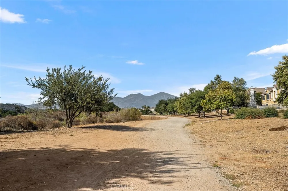104 Seacountry Lane Rancho Santa Margarita, CA 92688