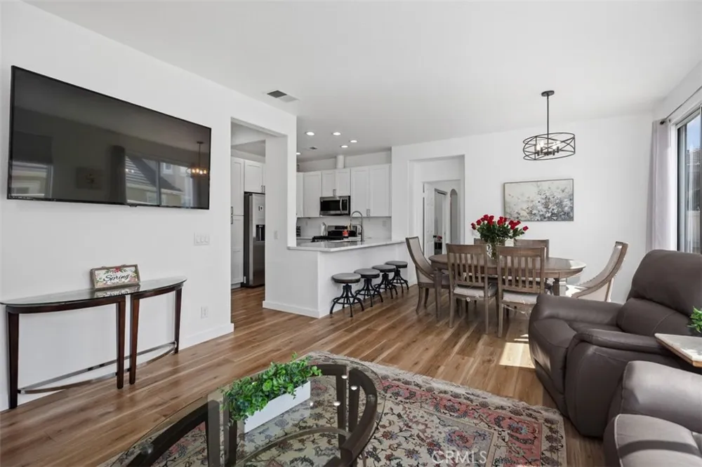 104 Seacountry Lane Rancho Santa Margarita, CA 92688