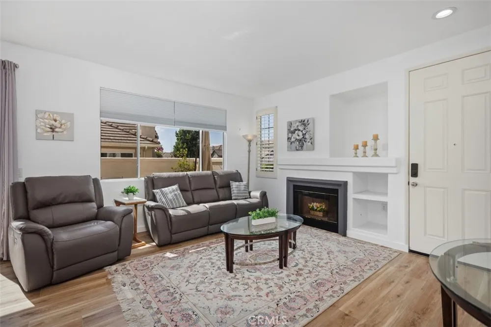 104 Seacountry Lane Rancho Santa Margarita, CA 92688