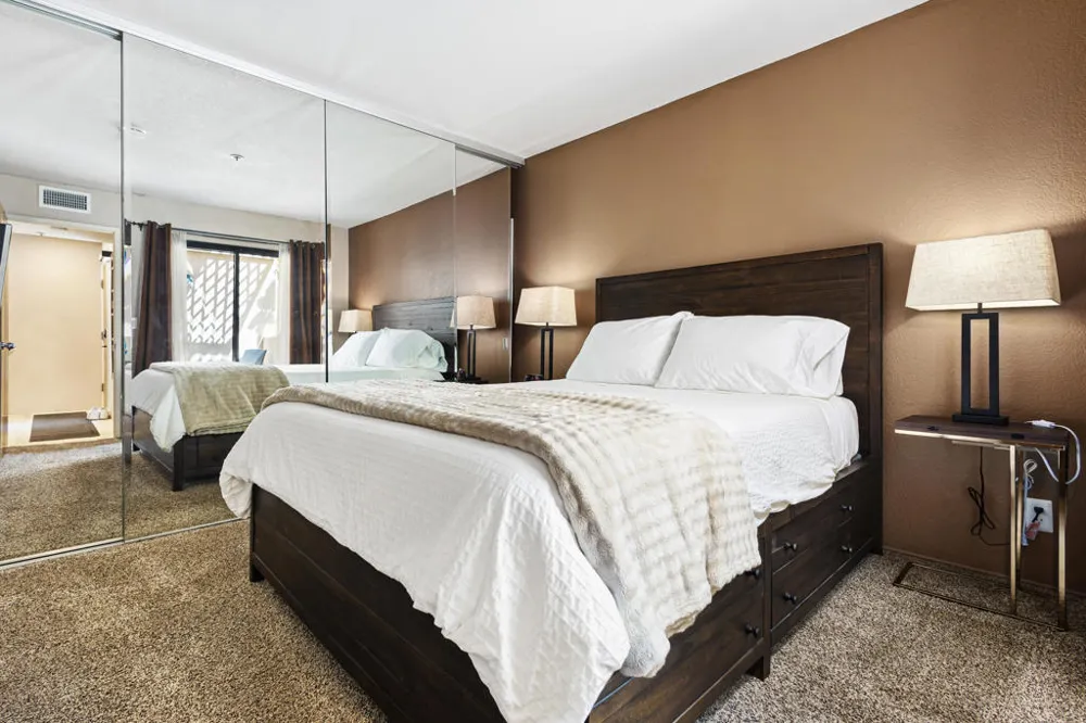 434 Village Square E Palm Springs, CA 92262