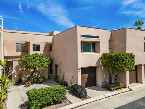 434 Village Square E
