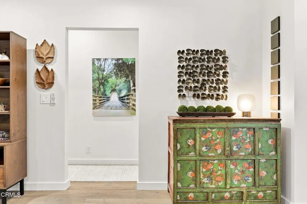 11013 Creek Road Ojai, CA 93023