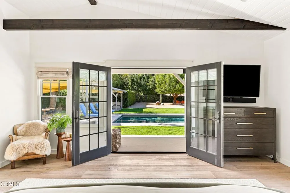 11013 Creek Road Ojai, CA 93023