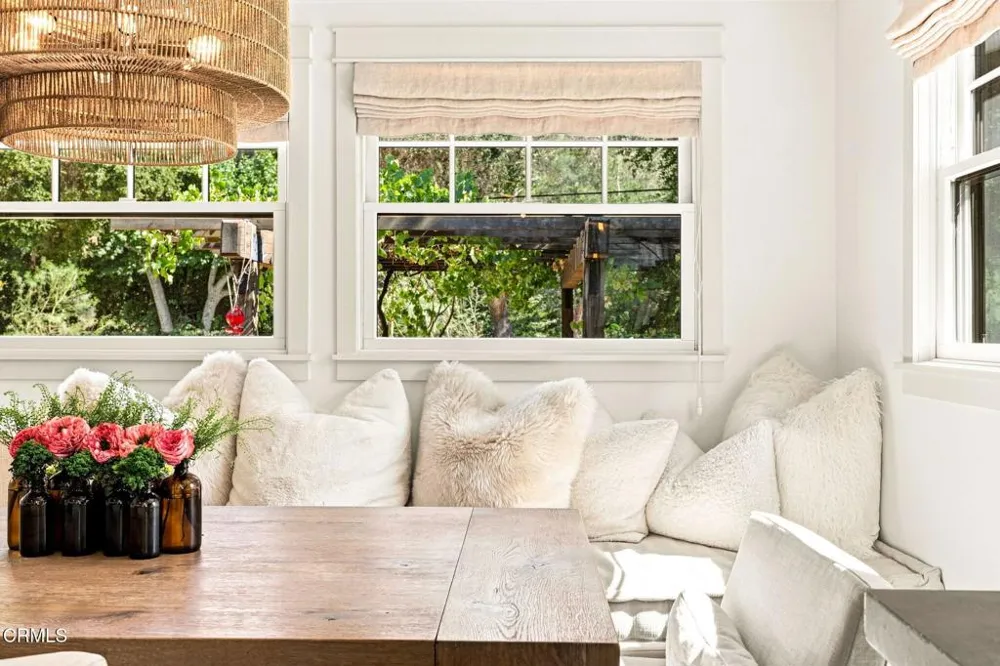 11013 Creek Road Ojai, CA 93023