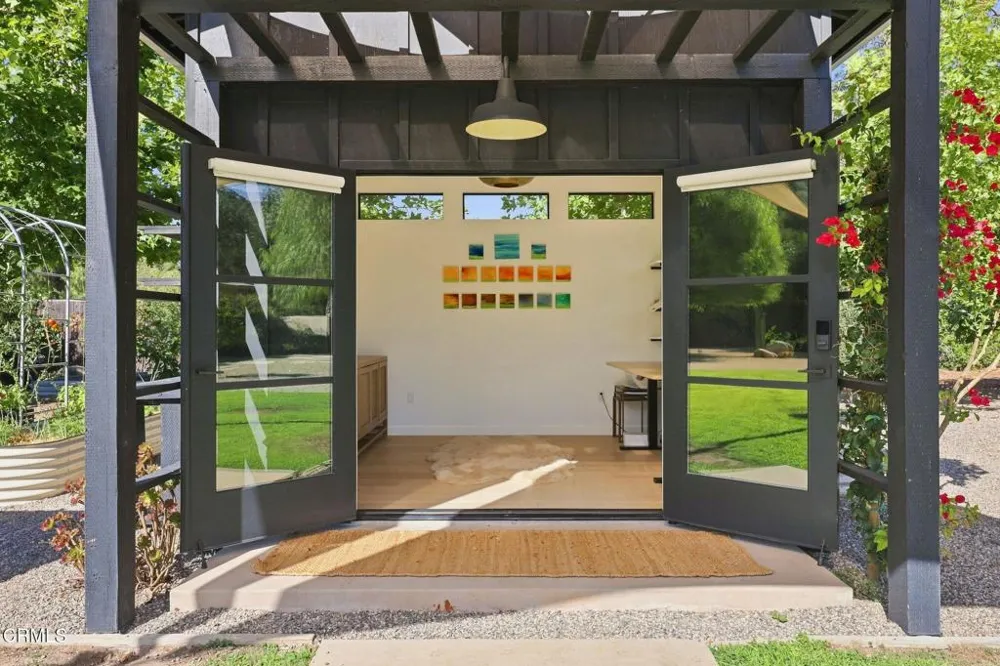 11013 Creek Road Ojai, CA 93023