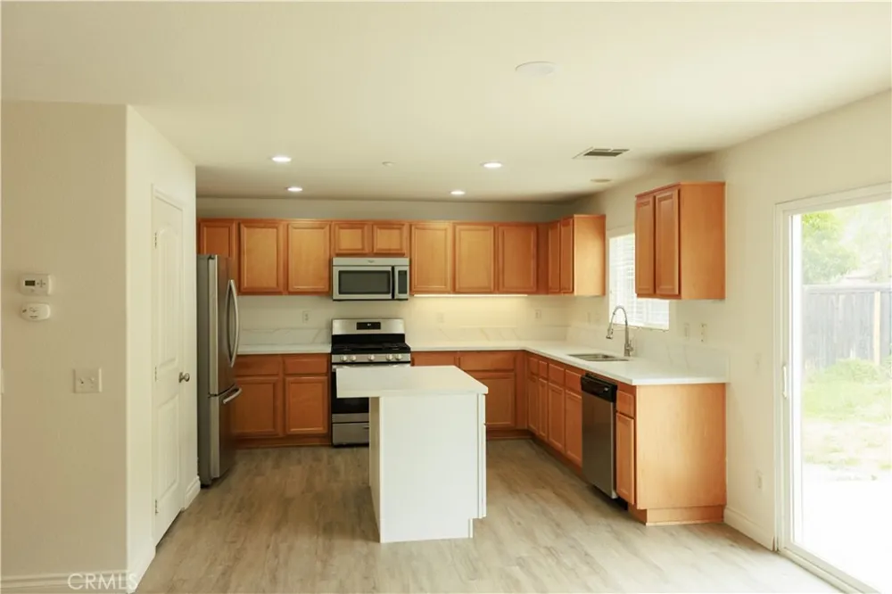 18415 Whitewater Riverside, CA 92508
