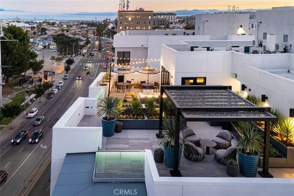 511 S Harbor #420 San Pedro, CA 90731