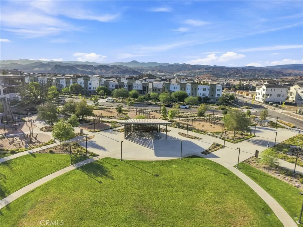 27035 Tanager Valencia, CA 91381