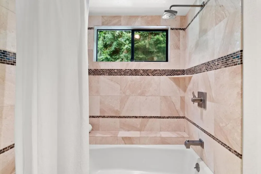 273 Dry Creek Road Aptos, CA 95003