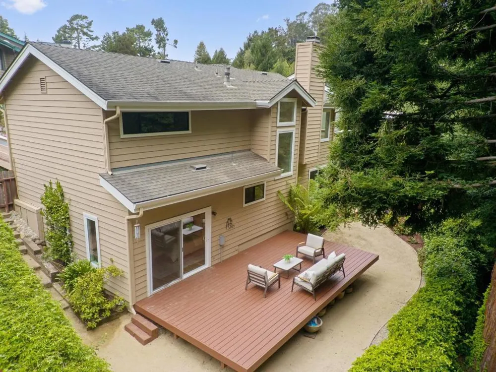 273 Dry Creek Road Aptos, CA 95003
