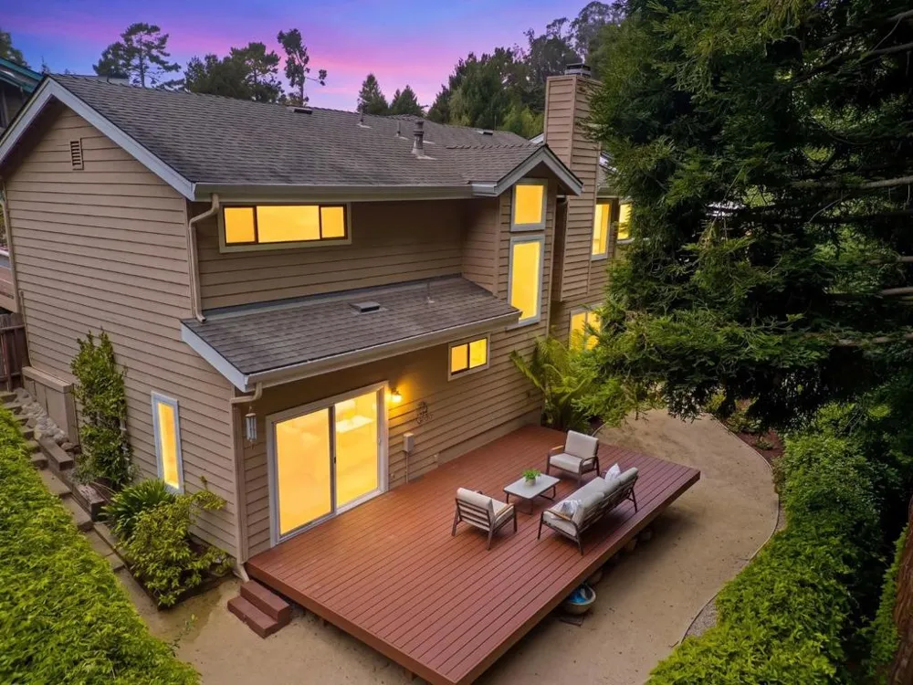 273 Dry Creek Road Aptos, CA 95003