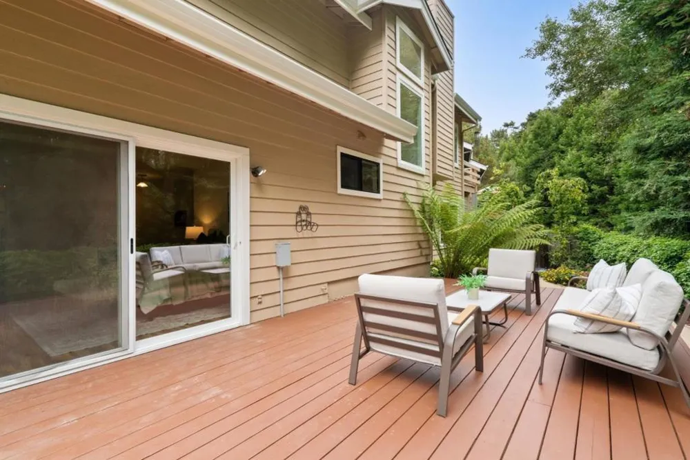 273 Dry Creek Road Aptos, CA 95003