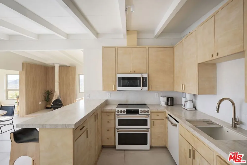 59856 Sun Mesa Drive Yucca Valley, CA 92284