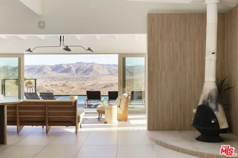 59856 Sun Mesa Drive Yucca Valley, CA 92284