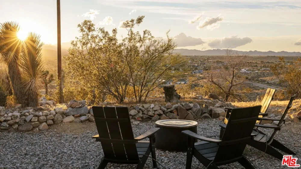 59856 Sun Mesa Drive Yucca Valley, CA 92284