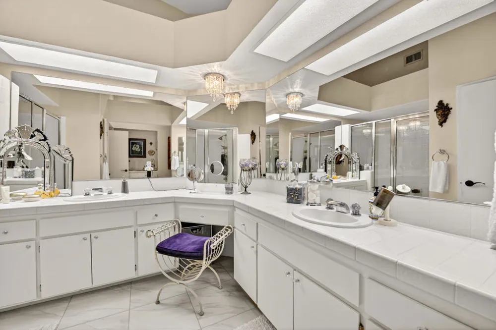 218 Desert Falls Drive E Palm Desert, CA 92211