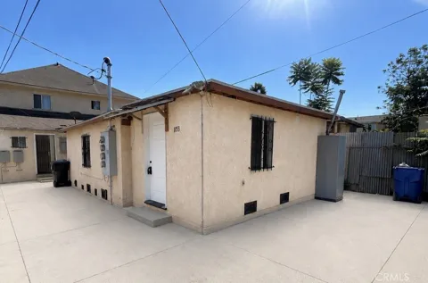 1153 E 50th #2