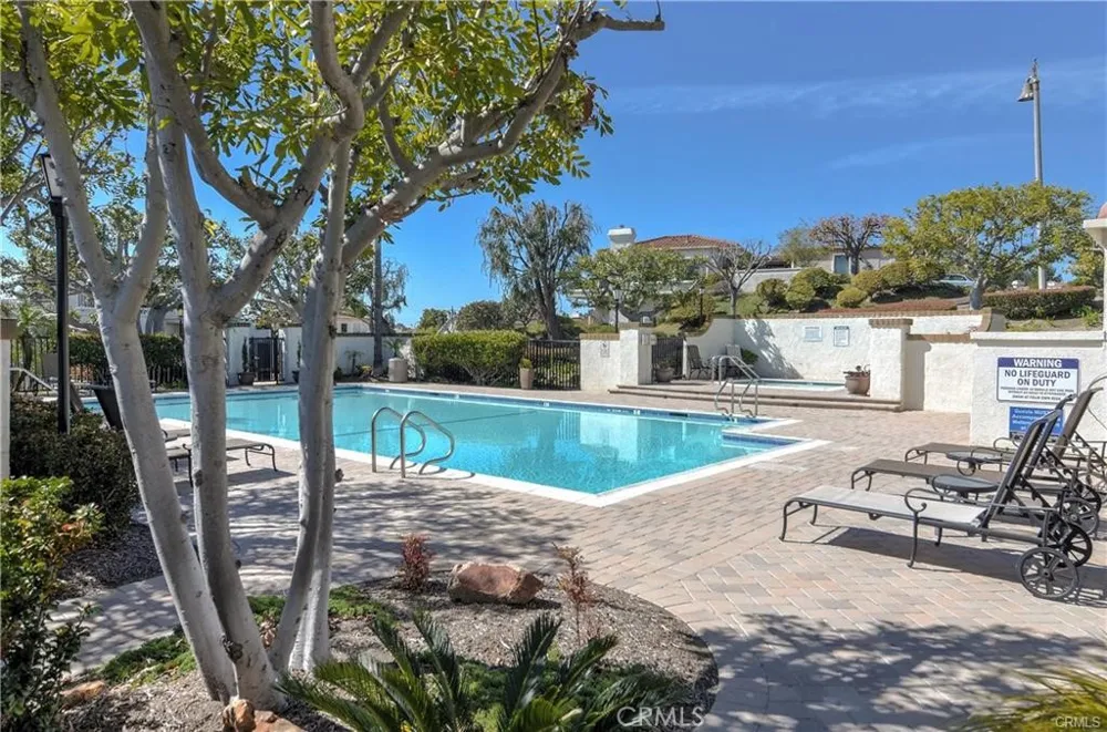 22484 Petra Mission Viejo, CA 92692