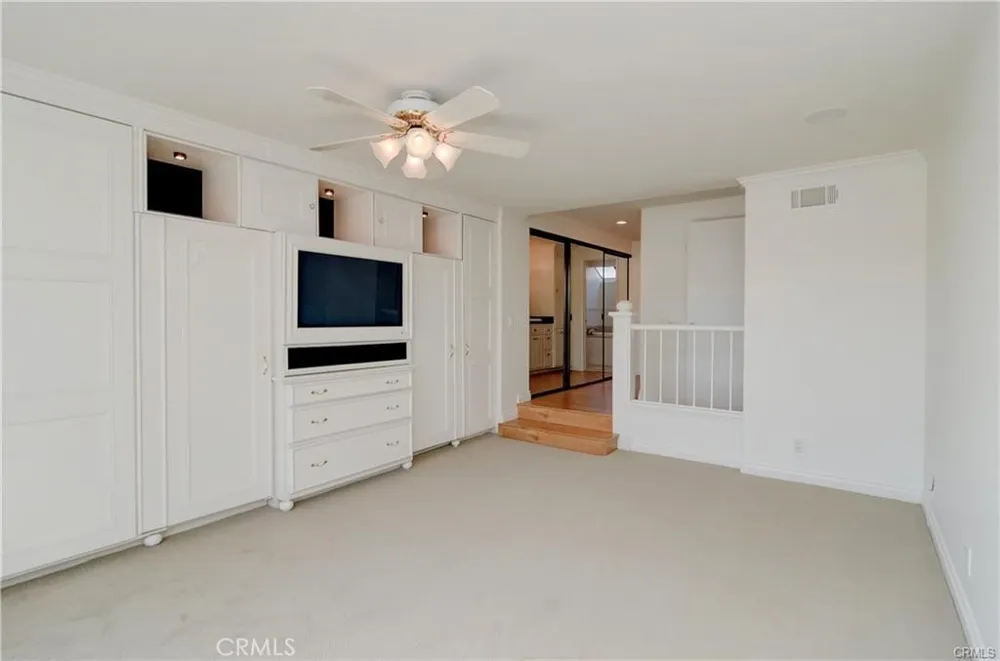 22484 Petra Mission Viejo, CA 92692