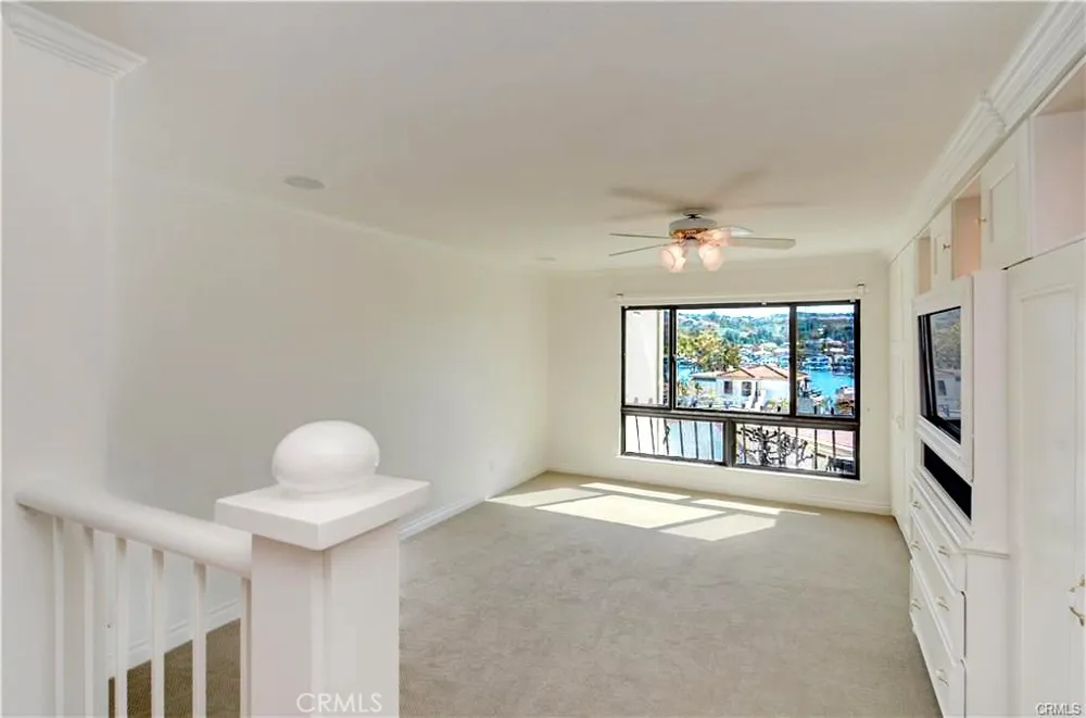 22484 Petra Mission Viejo, CA 92692