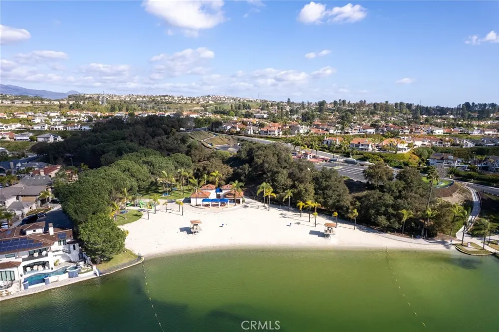 22484 Petra Mission Viejo, CA 92692