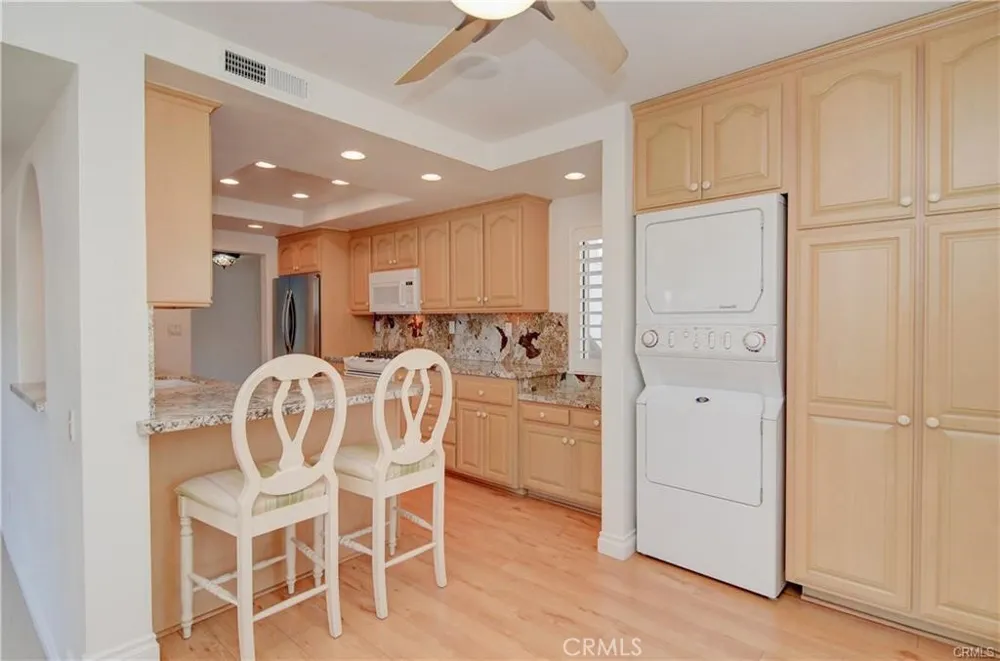 22484 Petra Mission Viejo, CA 92692