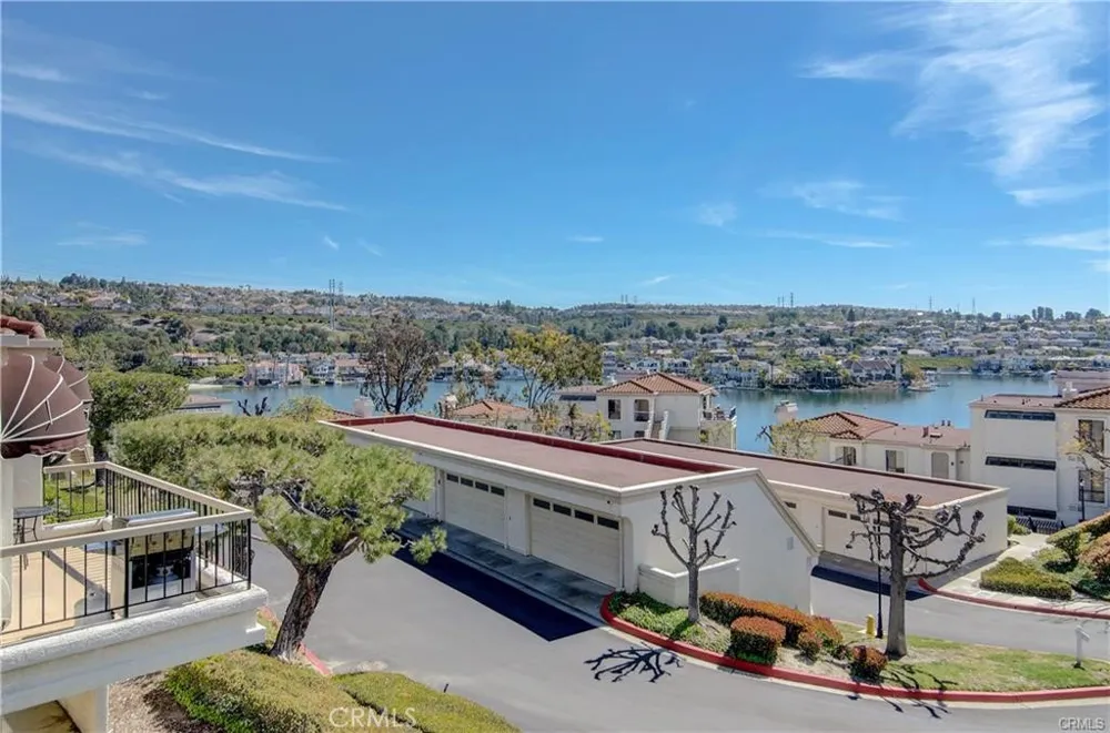 22484 Petra Mission Viejo, CA 92692