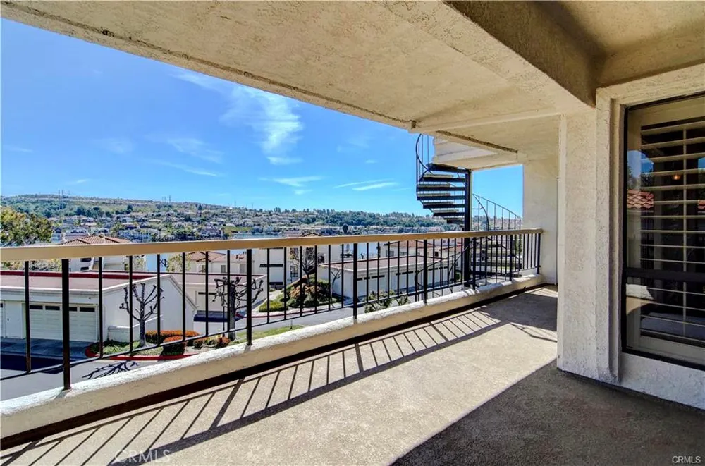22484 Petra Mission Viejo, CA 92692