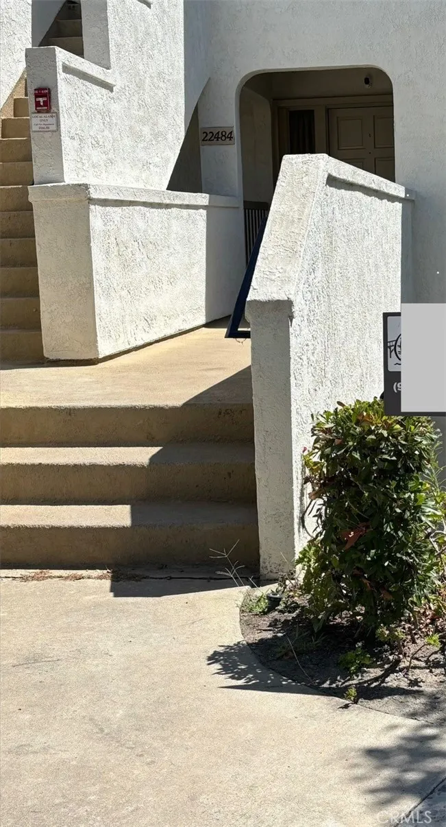 22484 Petra Mission Viejo, CA 92692