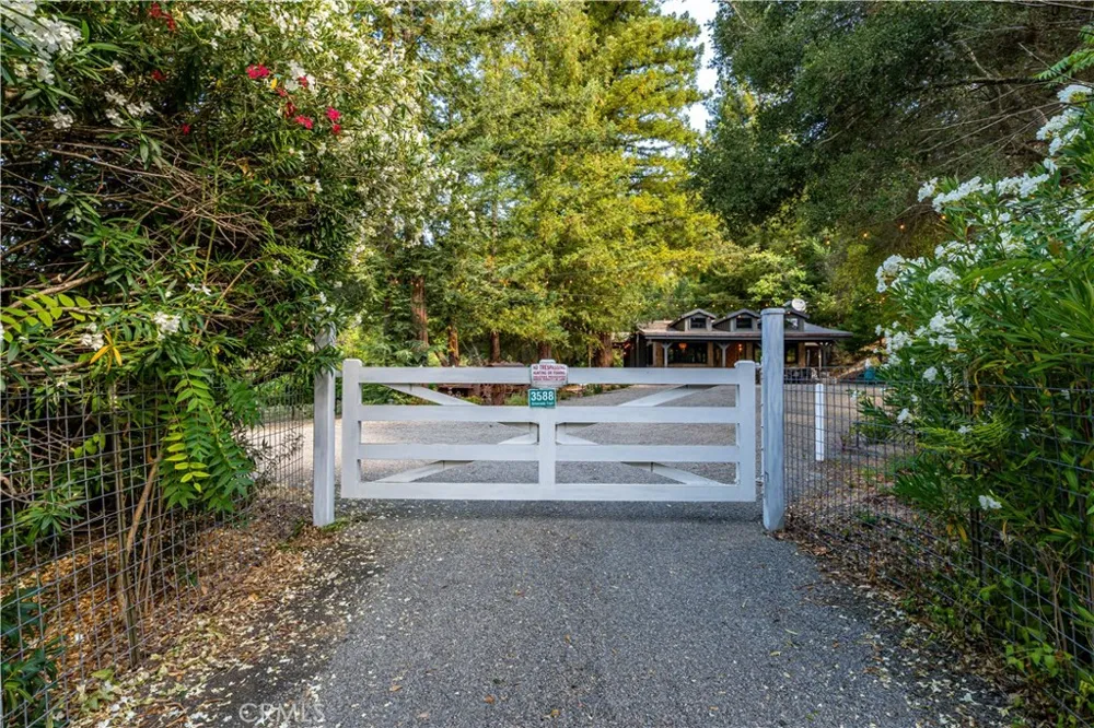 3588 Silverado St Helena, CA 94574